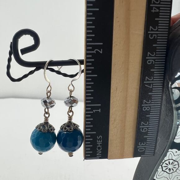Blue Faceted Agate Drop Earrings with Silver Crystal on Silver Tone Wires - Picture 4 of 4